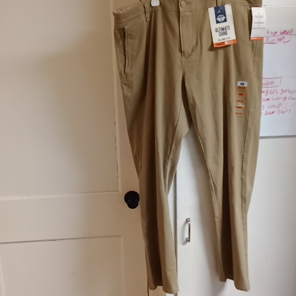 Men's Docker  Size 38 x 30